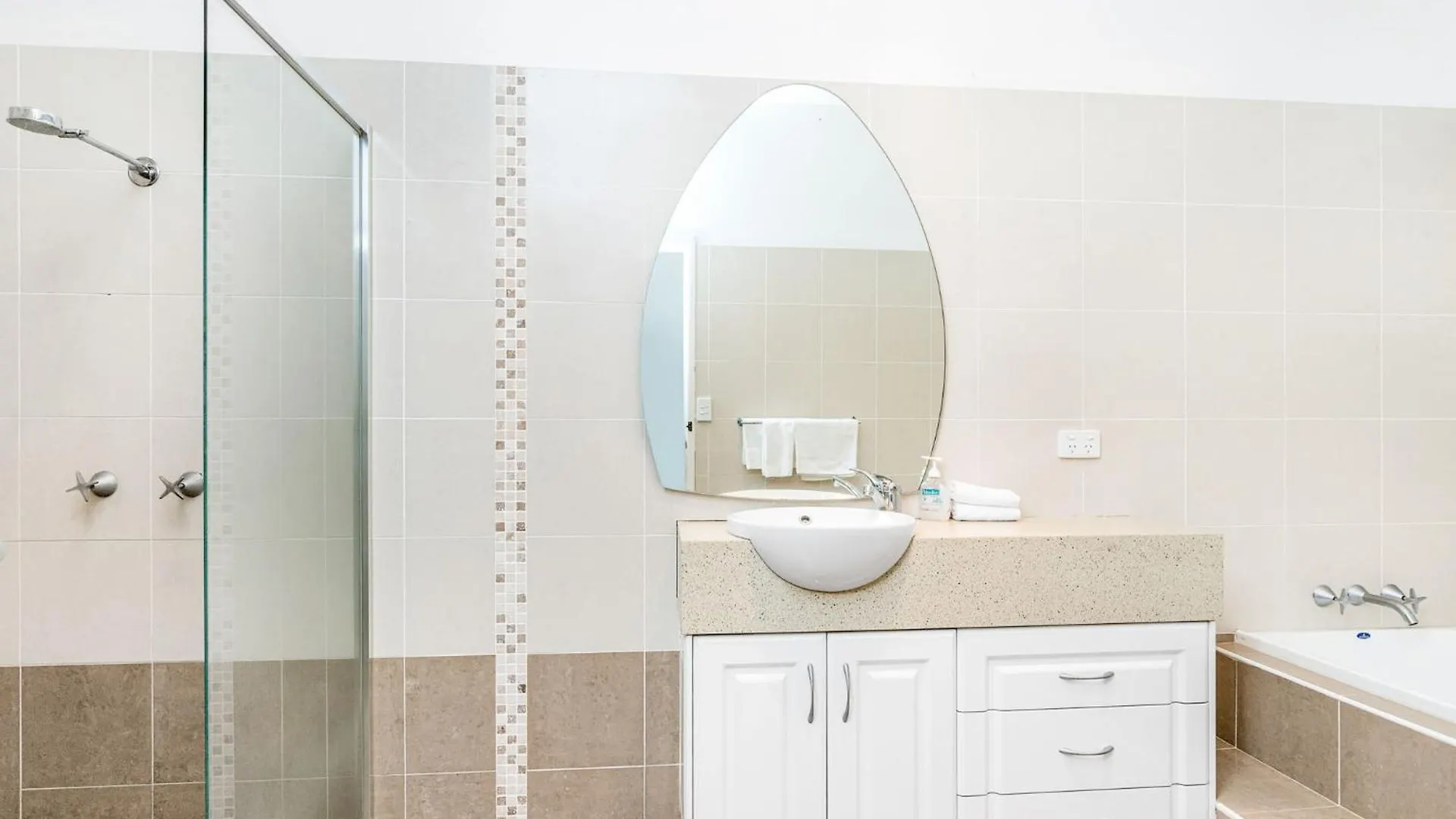 Daire Byron Bay Accom Unit 5 1 Marvel Street, Byron Bay - Absolute Marvel